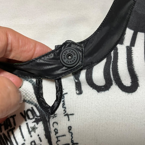 MARCCAIN SPORT Graphic Tee MEDIUM - Picture 10 of 13